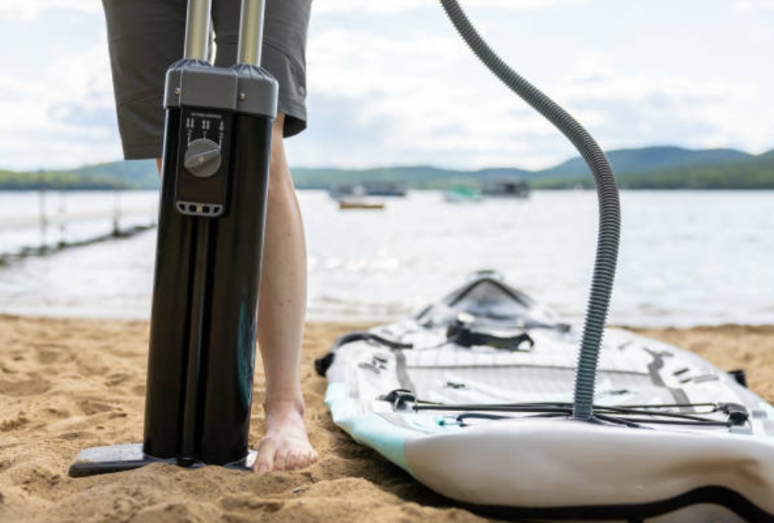 Stand Up Paddle Luchtpompen: Handmatig of Elektrisch?